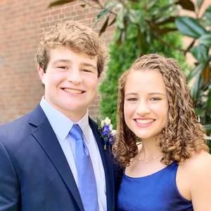 Meet your Posher, Nina